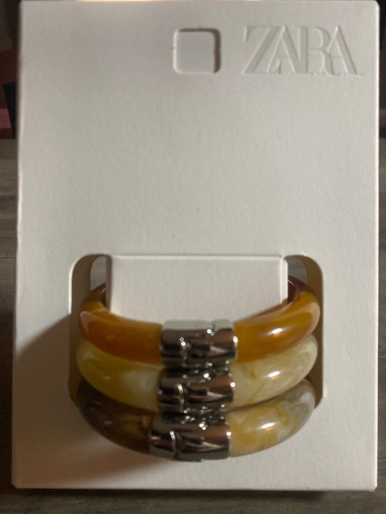 Zara Jewelry - NWT Zara 3 Pack Rigid Bracelets As Is